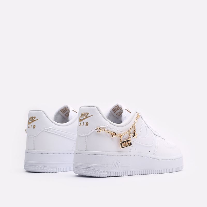 женские белые кроссовки Nike WMNS Air Force 1 '07 LX DD1525-100 - цена, описание, фото 3