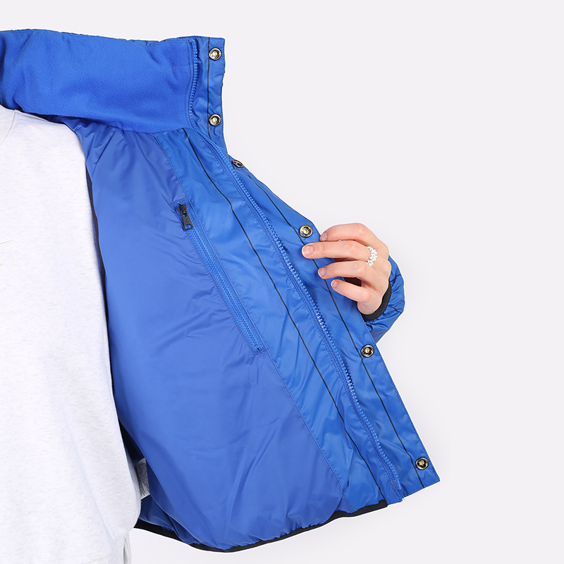 женская синяя куртка Jordan Flight Puffer Jacket DH0785-480 - цена, описание, фото 3