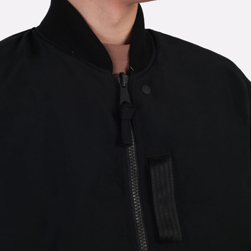 мужская черная куртка Jordan Essentials Statement MA-1 DA9796-010 - цена, описание, фото 3