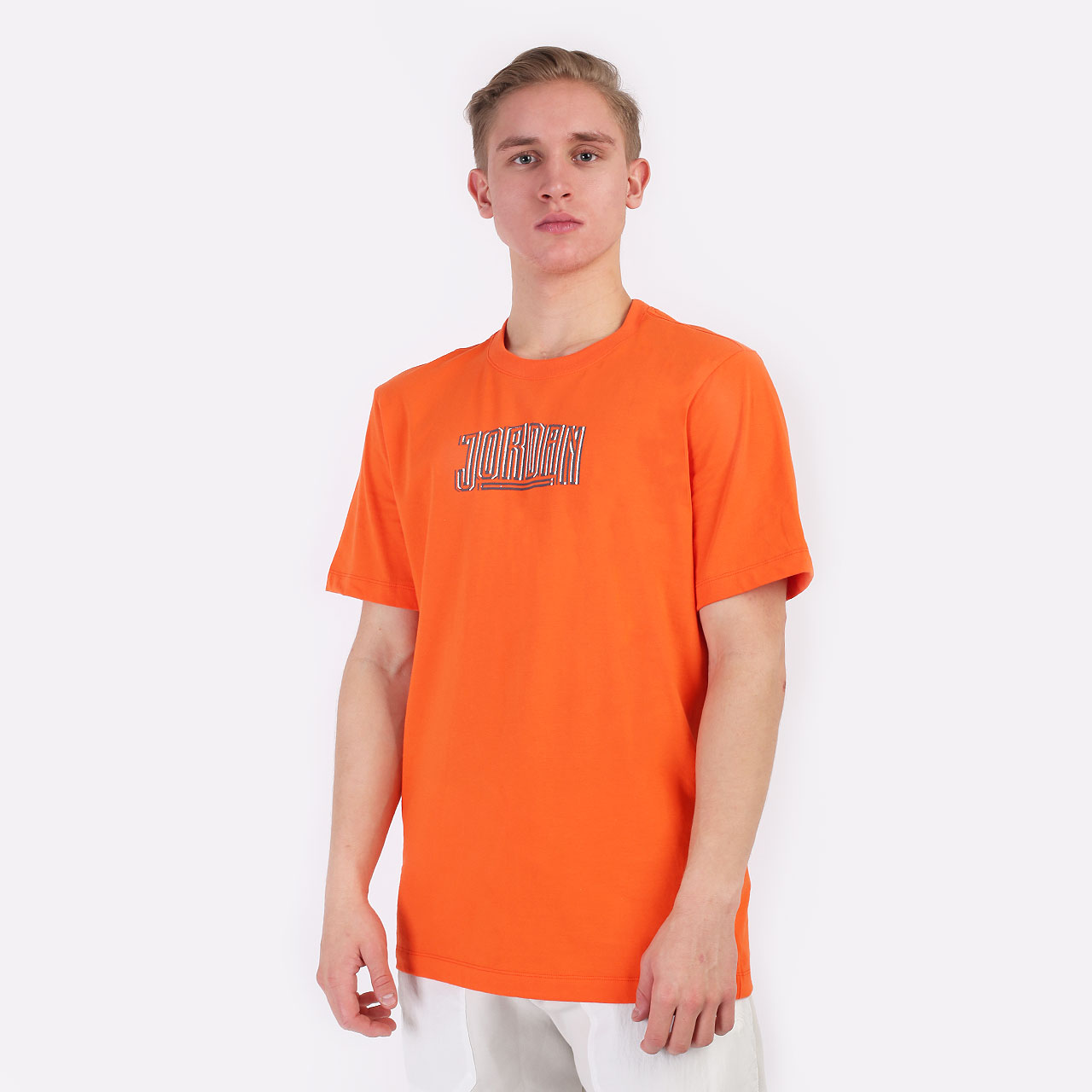 мужская оранжевая футболка Jordan Sport DNA DA9914-803 - цена, описание, фото 1