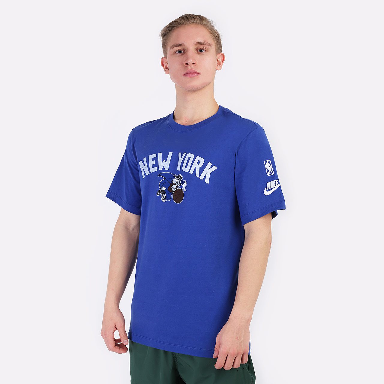 мужская синяя футболка Nike New York Knicks Essential Year Zero DA7350-495 - цена, описание, фото 1