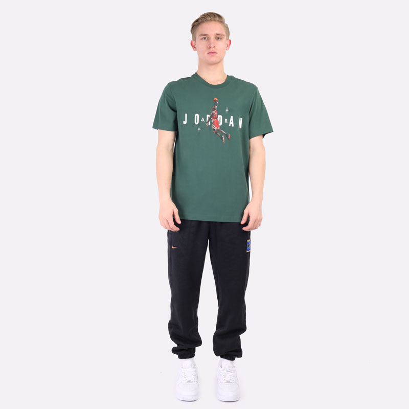 мужская зеленая футболка Jordan Brand Festive Short-Sleeve T-Shirt DC9797-333 - цена, описание, фото 5