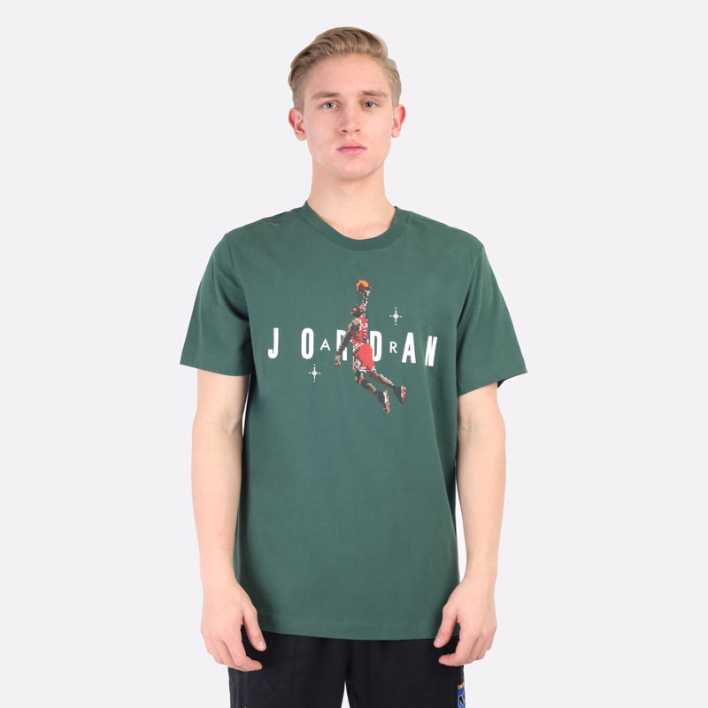 мужская зеленая футболка Jordan Brand Festive Short-Sleeve T-Shirt DC9797-333 - цена, описание, фото 4