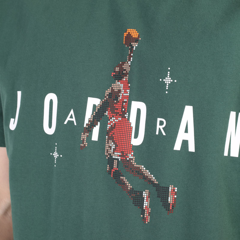 мужская зеленая футболка Jordan Brand Festive Short-Sleeve T-Shirt DC9797-333 - цена, описание, фото 3
