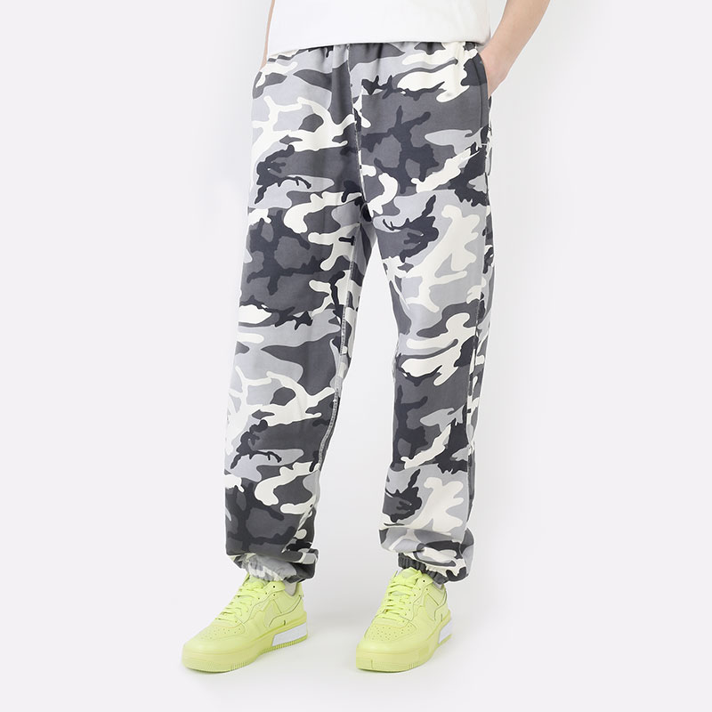 женские серые брюки Nike Solo Swoosh Fleece Trousers DN1767-133 - цена, описание, фото 1