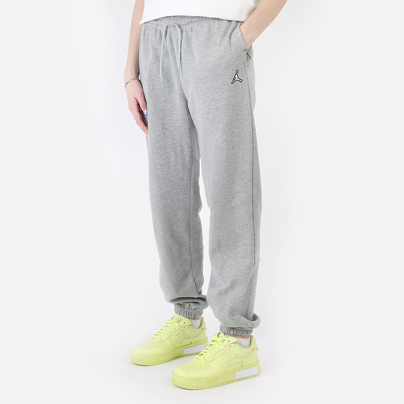 женские серые брюки Jordan Essentials Fleece Pants DN4575-063 - цена, описание, фото 1