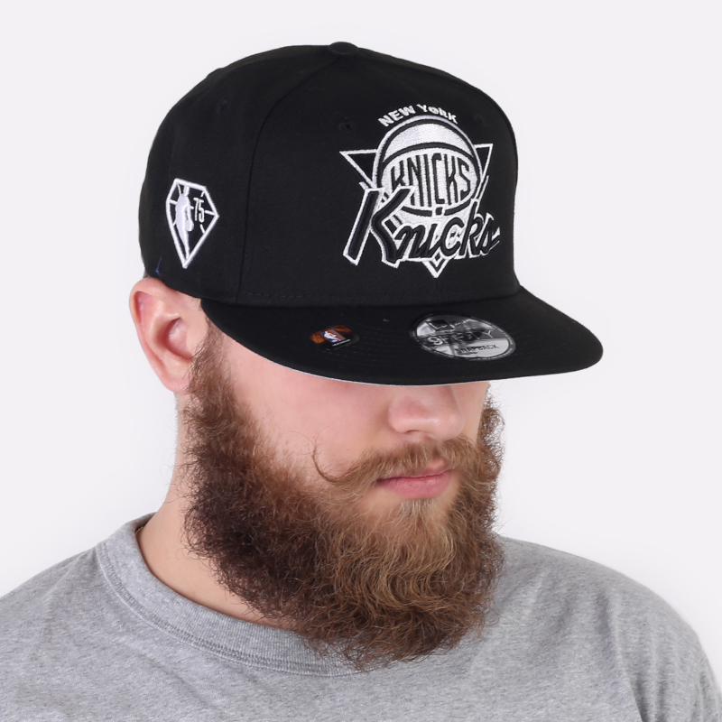  черная кепка Newera New York Knicks 60182927-BLWH - цена, описание, фото 1