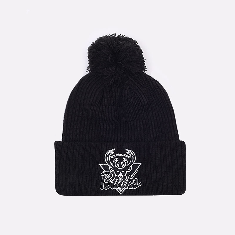  черная шапка Newera Bucks 60183112-BLWH - цена, описание, фото 1