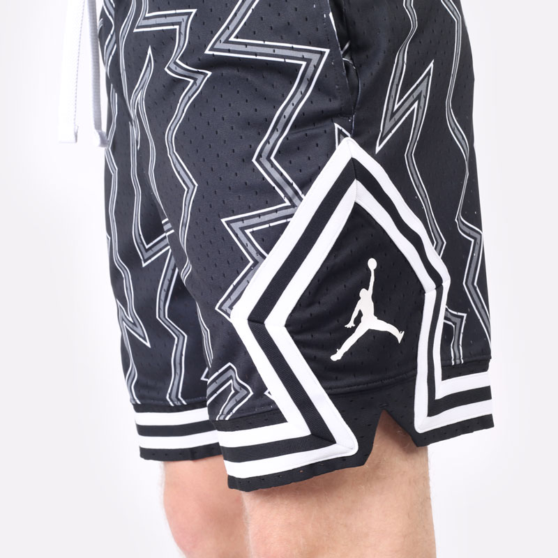 мужские черные шорты  Jordan Dri-FIT Air Printed Diamond Shorts DH9079-010 - цена, описание, фото 2