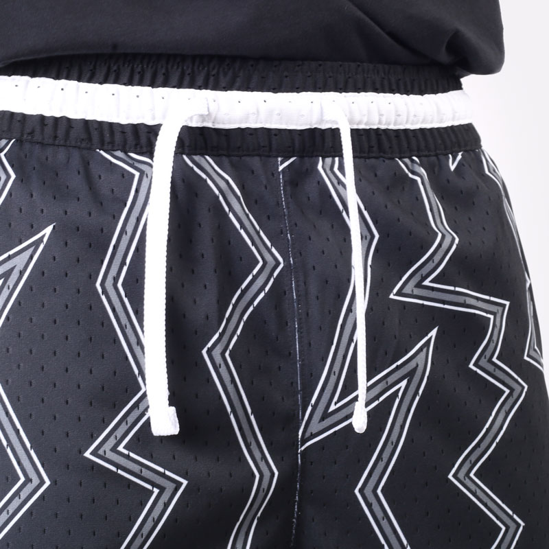 мужские черные шорты  Jordan Dri-FIT Air Printed Diamond Shorts DH9079-010 - цена, описание, фото 3