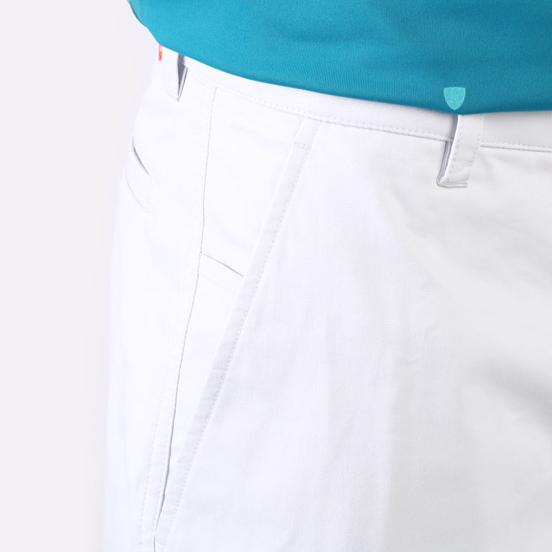 мужские серые шорты  Nike Dri-FIT UV 9` Golf Chino Shorts DA4142-025 - цена, описание, фото 2