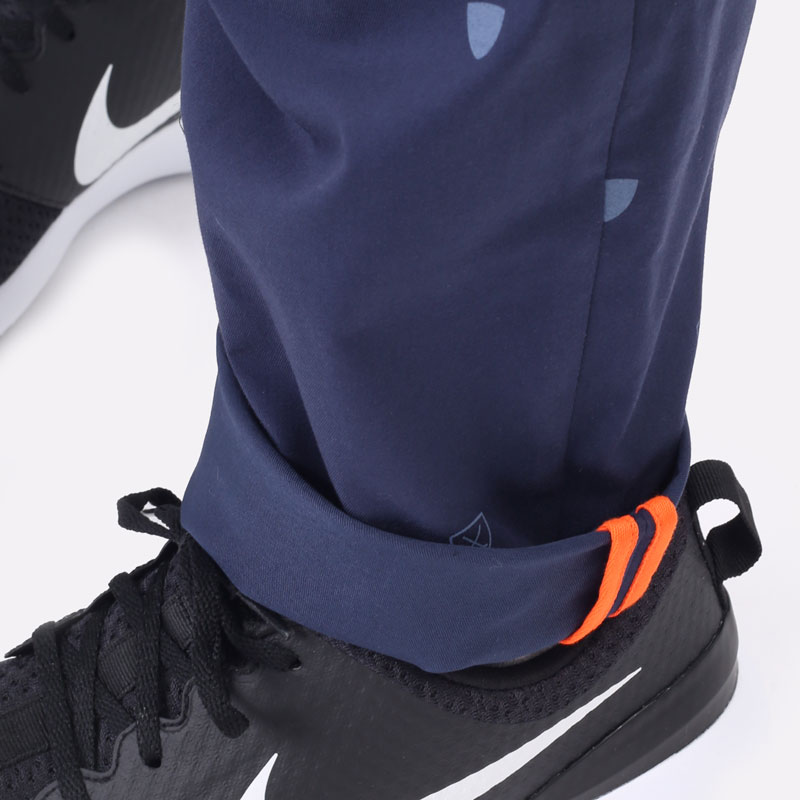 мужские синие брюки Nike Dri-Fit UV Chino Print Pant DH1288-010 - цена, описание, фото 3