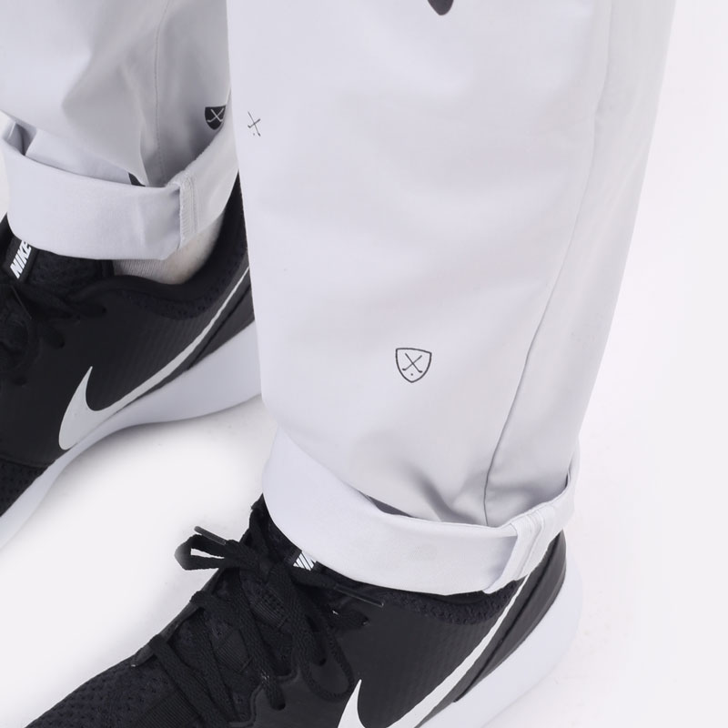 мужские серые брюки Nike Dri-Fit UV Chino Print Pant DH1288-025 - цена, описание, фото 3