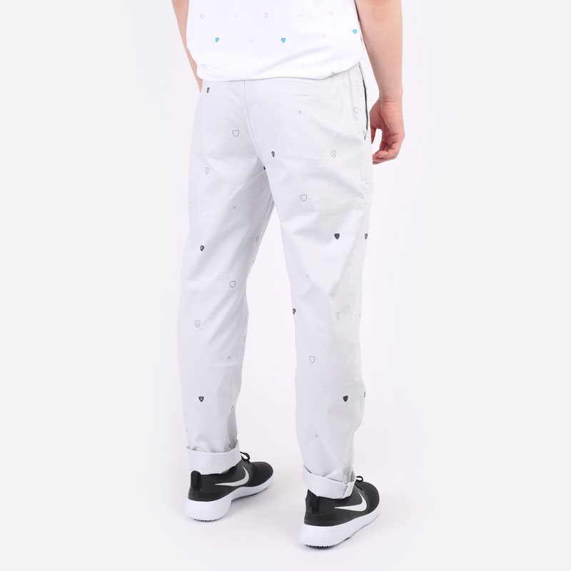 мужские серые брюки Nike Dri-Fit UV Chino Print Pant DH1288-025 - цена, описание, фото 4