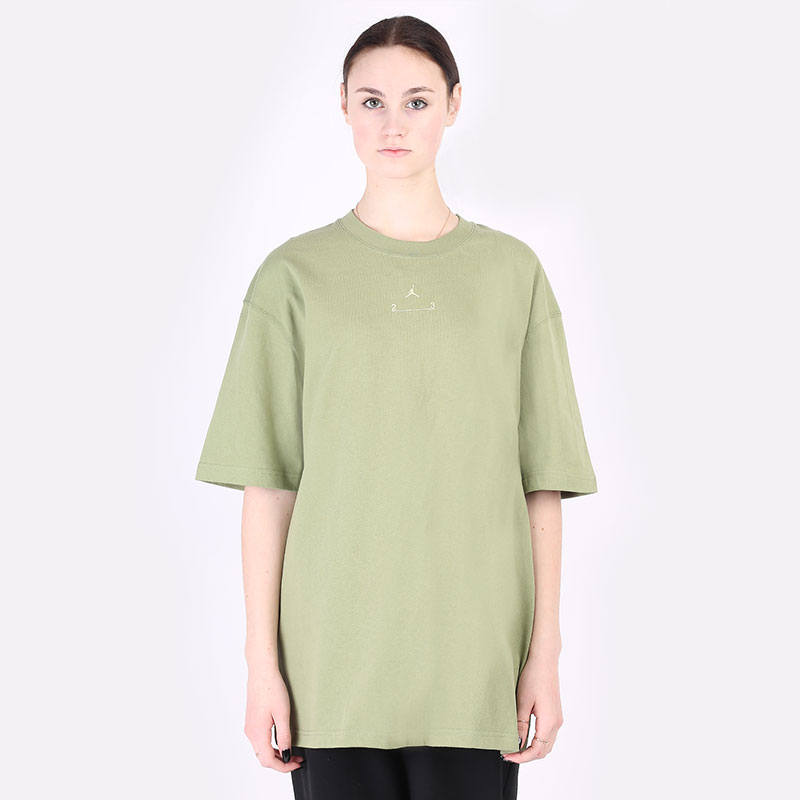 женская зеленая футболка Jordan 23 Engineered Graphic T-Shirt DM5307-399 - цена, описание, фото 1