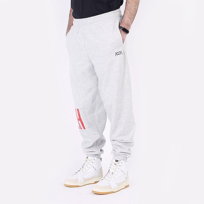 мужские серые брюки PUMA Playbook Pant 53418901 - цена, описание, фото 1