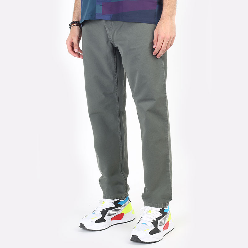 мужские зеленые брюки Carhartt WIP Newel Pant I026514-thyme - цена, описание, фото 1