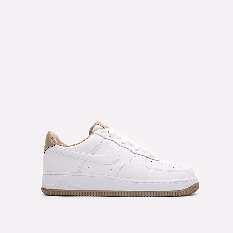 мужские белые кроссовки Nike Air Force 1 &#039;07 DR9867-100 - цена, описание, фото 1