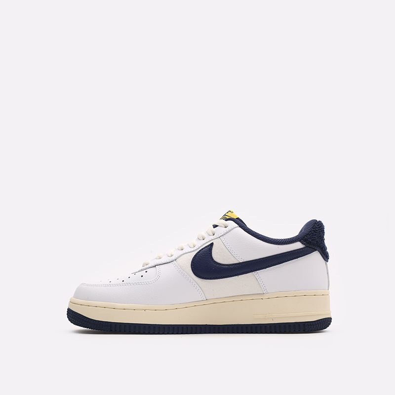 мужские белые кроссовки Nike Air Force 1 '07 LV8 DO5220-141 - цена, описание, фото 2