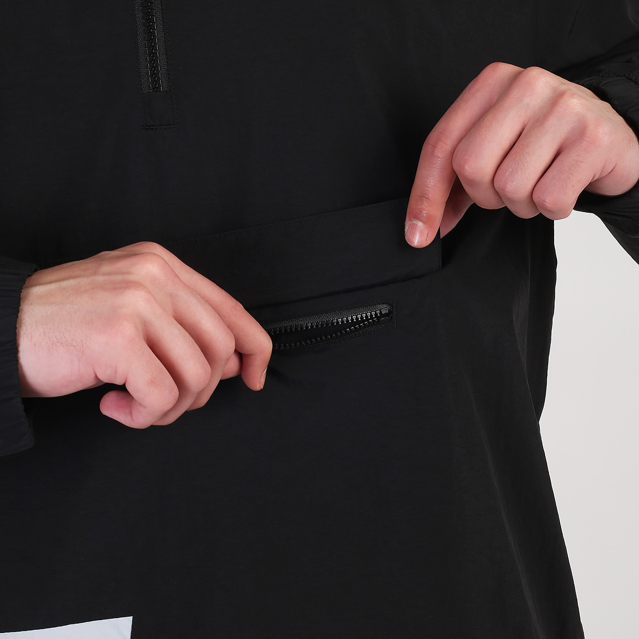 мужская черная куртка PUMA Short Corner 53418501 - цена, описание, фото 4