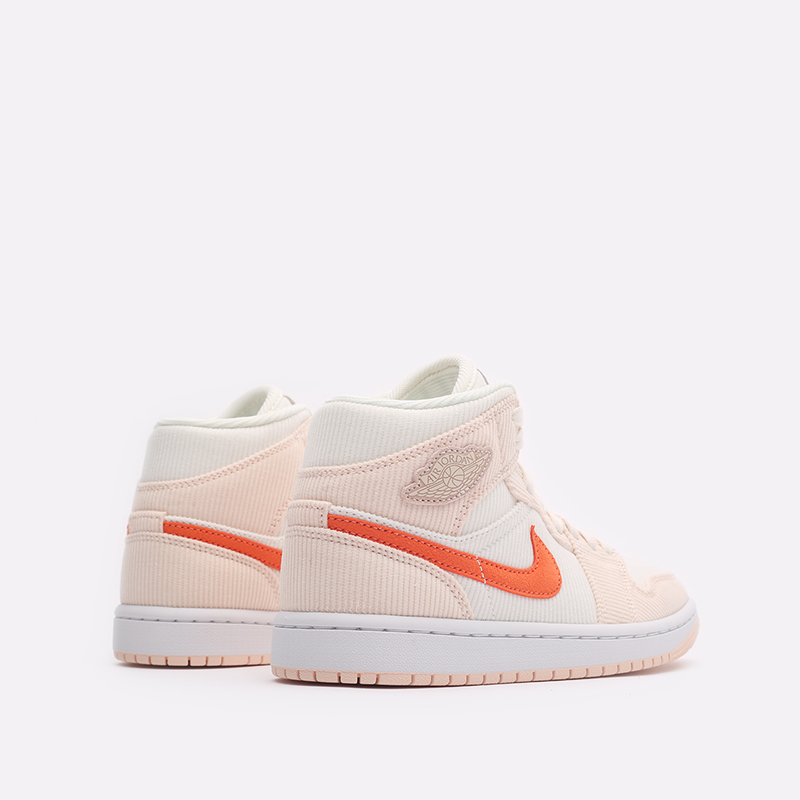 Женские кроссовки Jordan WMNS 1 Mid SE (DA8009-108)  - цена, описание, фото 3