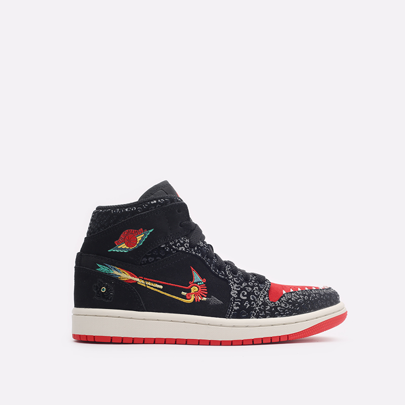 Кроссовки Jordan 1 Mid SE (DN4904-001)  - цена, описание, фото 1