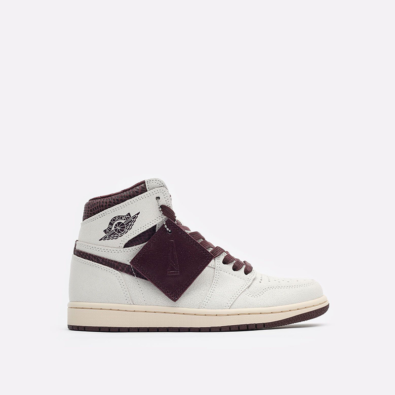 Мужские кроссовки Jordan 1 Retro High OG x A Ma Maniere (DO7097-100)  - цена, описание, фото 2