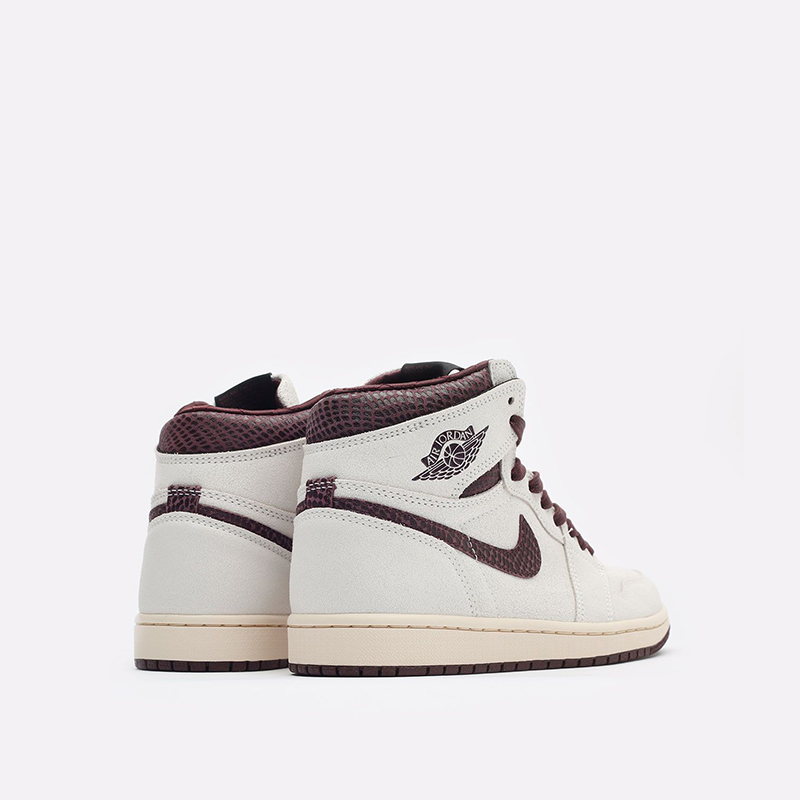 Мужские кроссовки Jordan 1 Retro High OG x A Ma Maniere (DO7097-100)  - цена, описание, фото 3