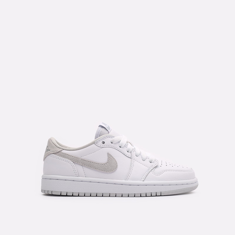 Женские кроссовки Jordan WMNS 1 Low OG (CZ0775-100)  - цена, описание, фото 1