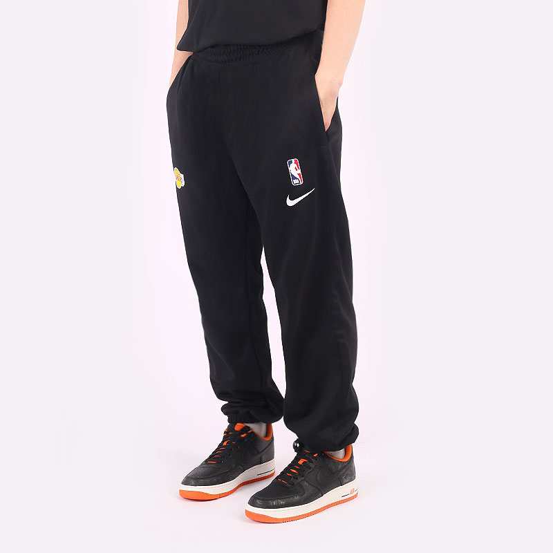 Los Angeles Lakers Spotlight Men's Nike Dri-FIT NBA Pants.
