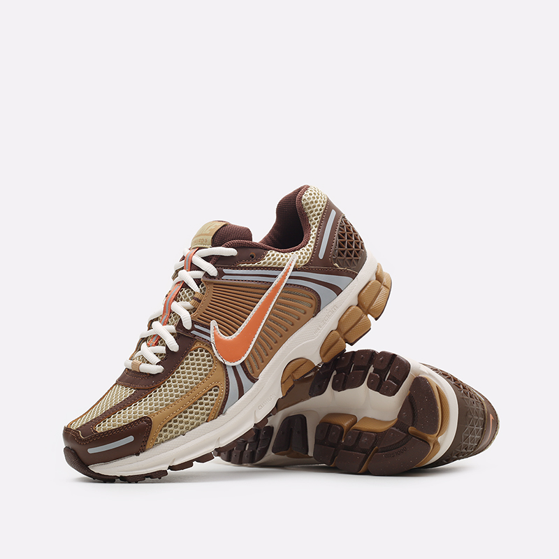 мужские коричневые кроссовки Nike Zoom Vomero 5 FB9149-700 - цена, описание, фото 2