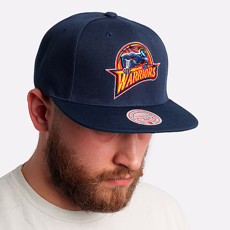 мужская синяя кепка Mitchell and ness WARRIORS 6HSSJS19079-GSWNAVY - цена, описание, фото 1