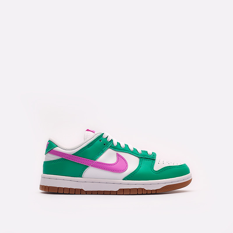 женские зеленые кроссовки Nike WMNS Dunk Low  FD9922-151 - цена, описание, фото 1