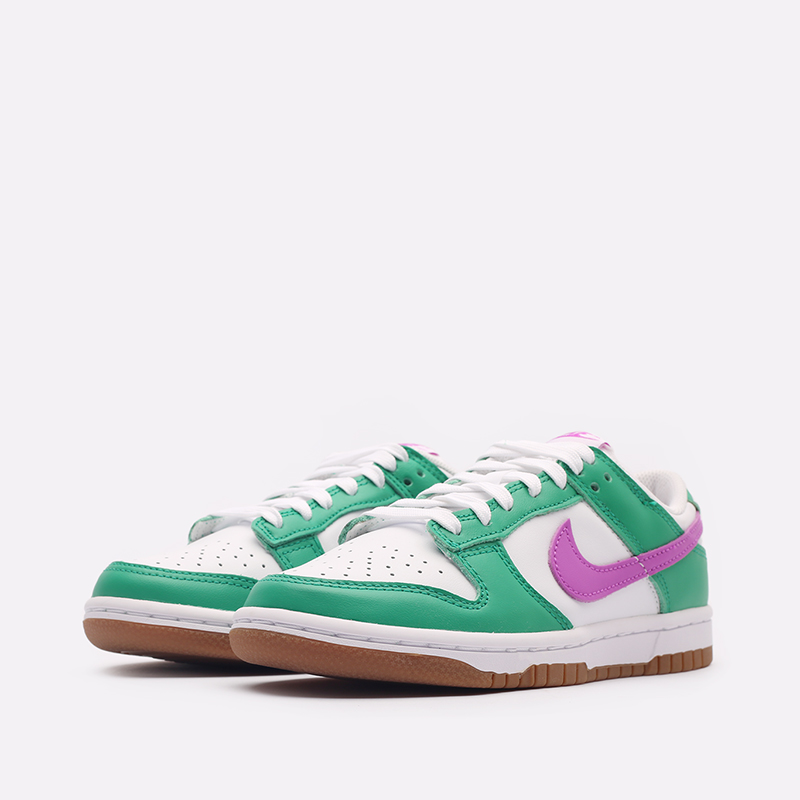 женские зеленые кроссовки Nike WMNS Dunk Low  FD9922-151 - цена, описание, фото 4