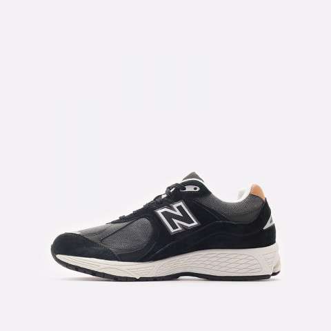 мужские кроссовки New Balance 2002R – фото для каталога