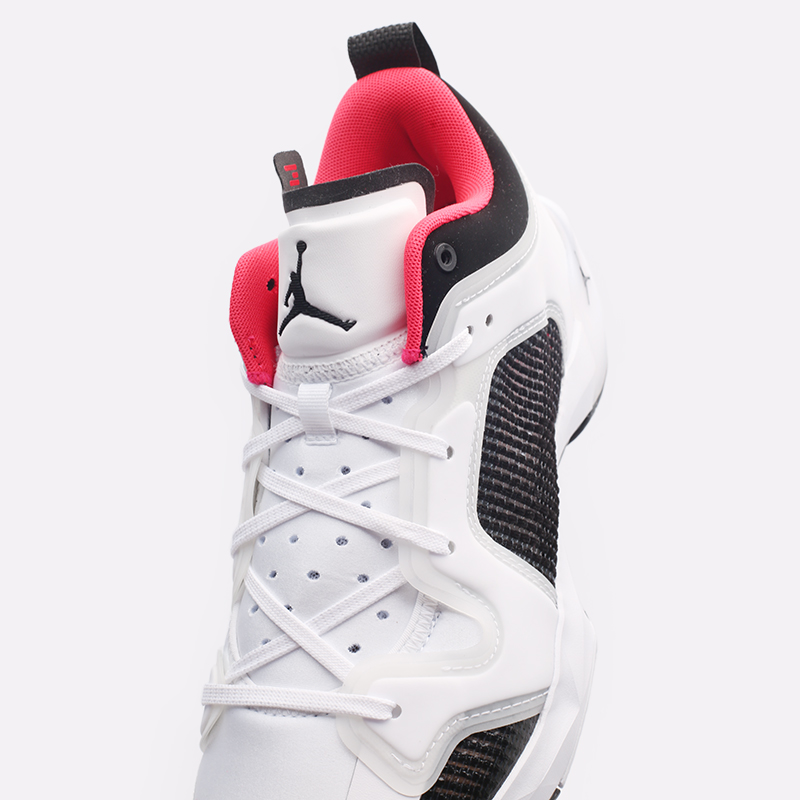 мужские белые баскетбольные кроссовки Jordan XXXVII Low DQ4122-100 - цена, описание, фото 7