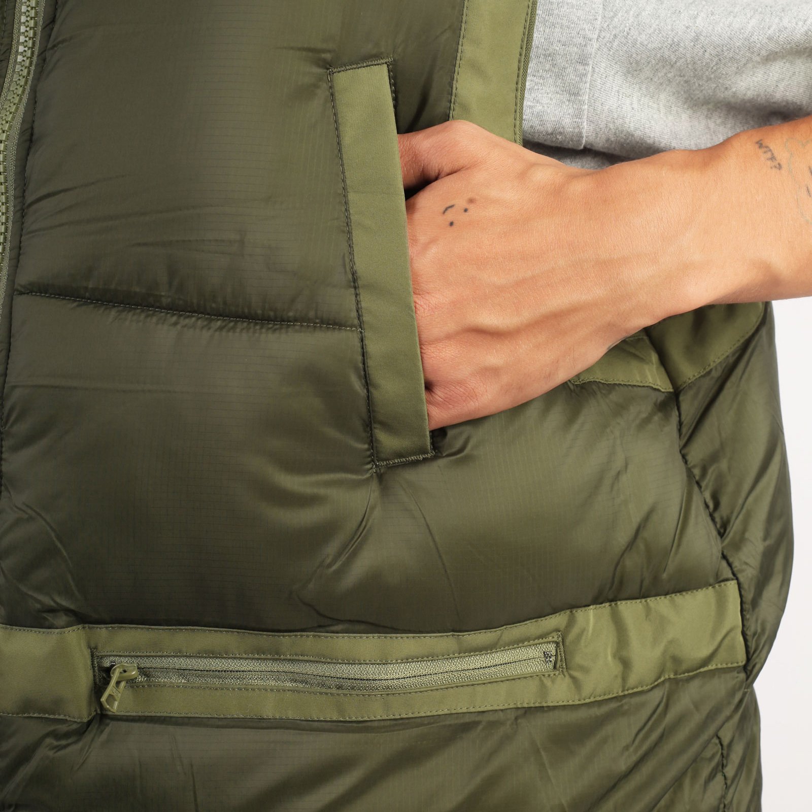 мужской жилет Alpha Industries PCU Mod Vest  (MJU53500C1-green)  - цена, описание, фото 6