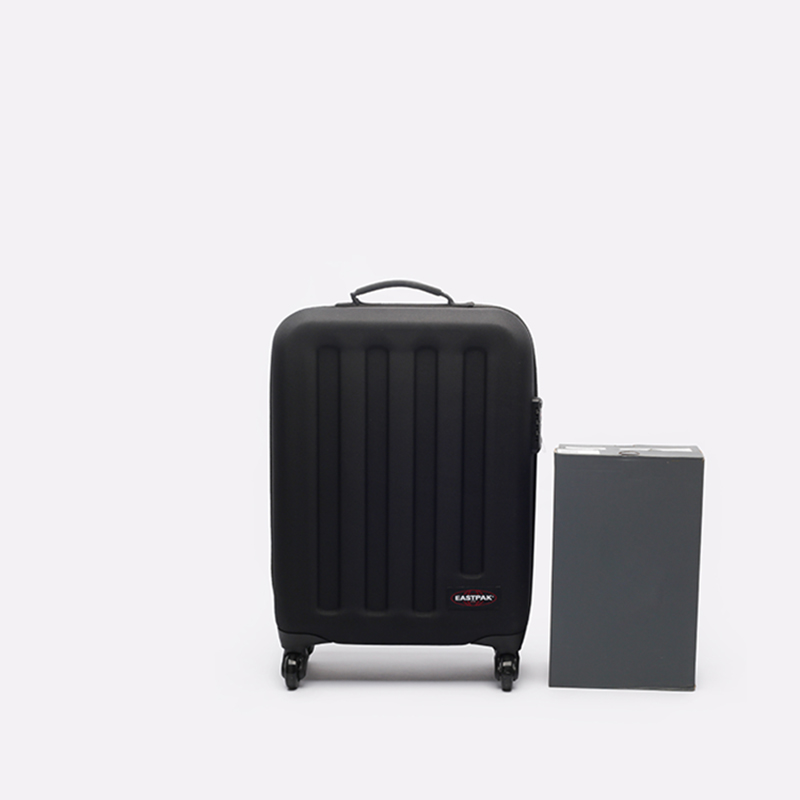  черный чемодан Eastpak Tranzshell 32 L TRANZSHELL S Black - цена, описание, фото 2