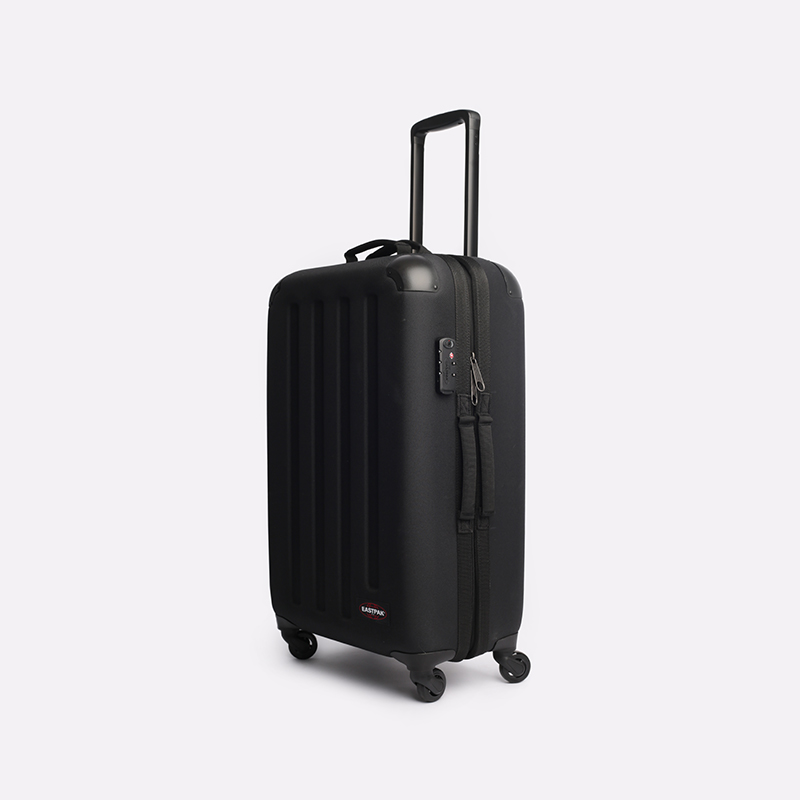  черный чемодан Eastpak Tranzshell 56 L TRANZSHELL M Black - цена, описание, фото 3
