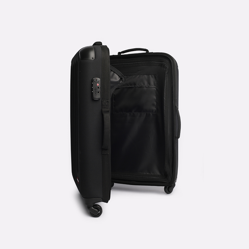  черный чемодан Eastpak Tranzshell 56 L TRANZSHELL M Black - цена, описание, фото 5