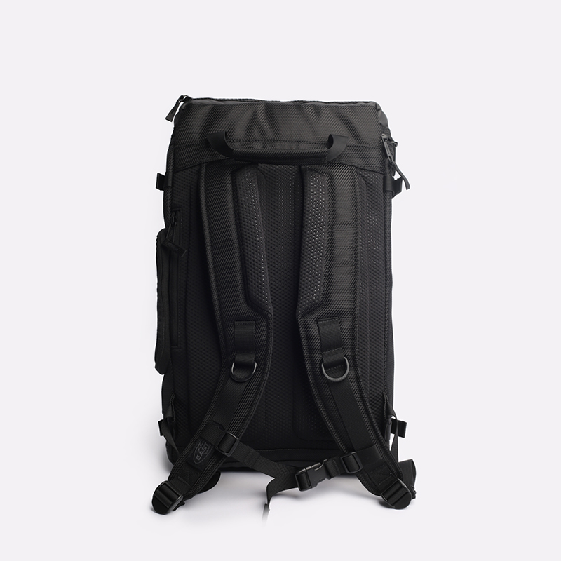  черный рюкзак Eastpak Tecum Top 23L Cnnct Coat - цена, описание, фото 2