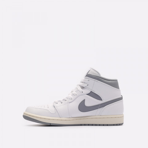 мужские кроссовки Jordan 1 Mid – фото для каталога