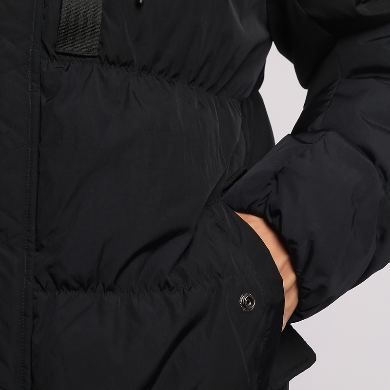 мужская черная куртка Jordan Essentials Statement Down Parka DZ4554-010 - цена, описание, фото 5