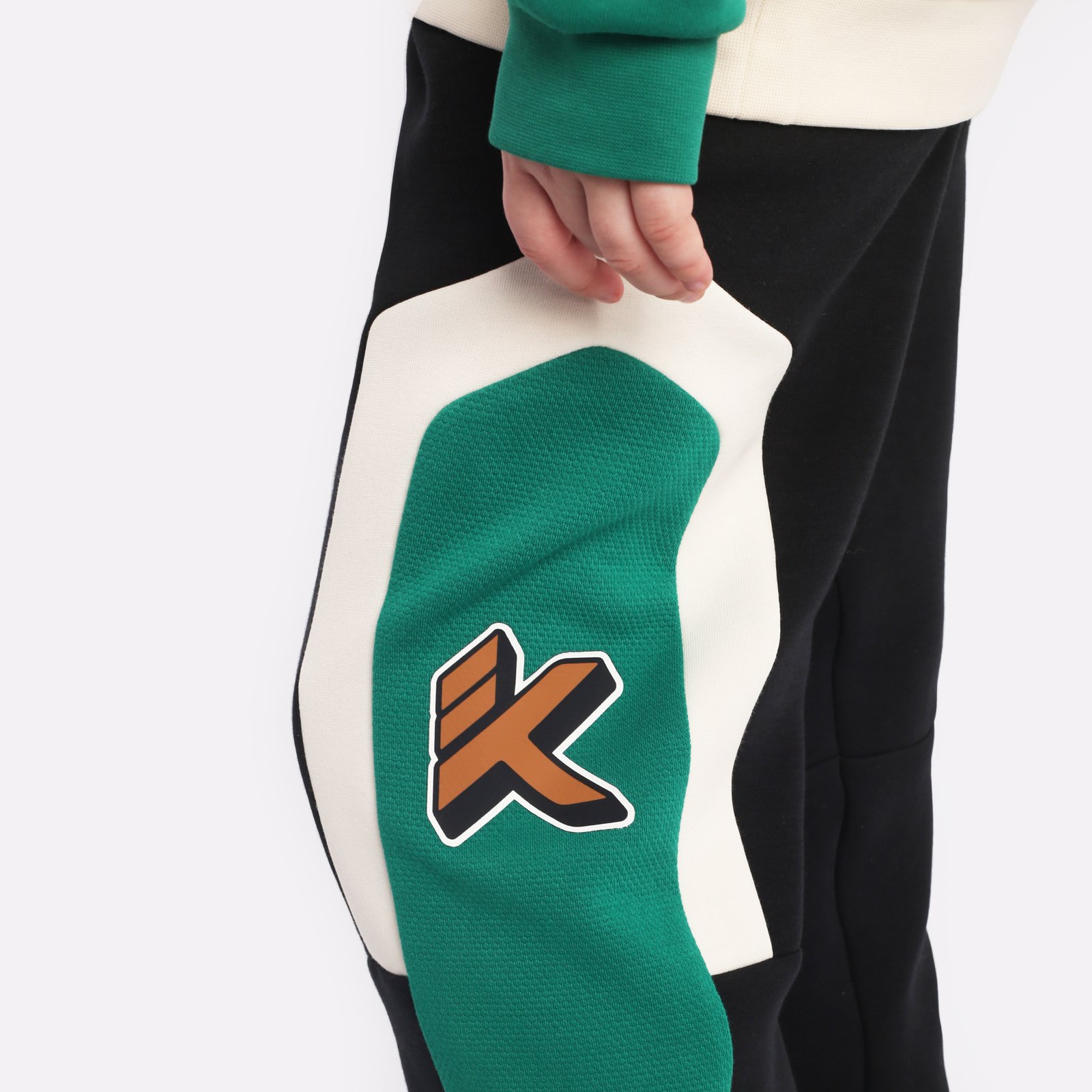 Детские брюки ANTA Knit Pants (W352349756-1)  - цена, описание, фото 4