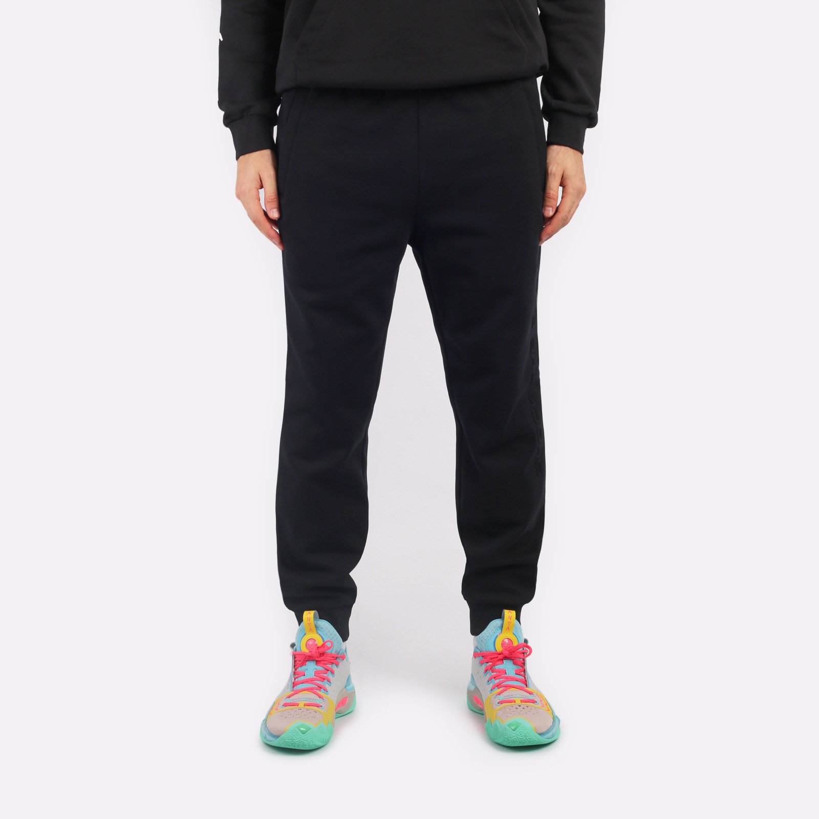 мужские черные брюки ANTA Knit Track Pants 852341317N-3 - цена, описание, фото 1