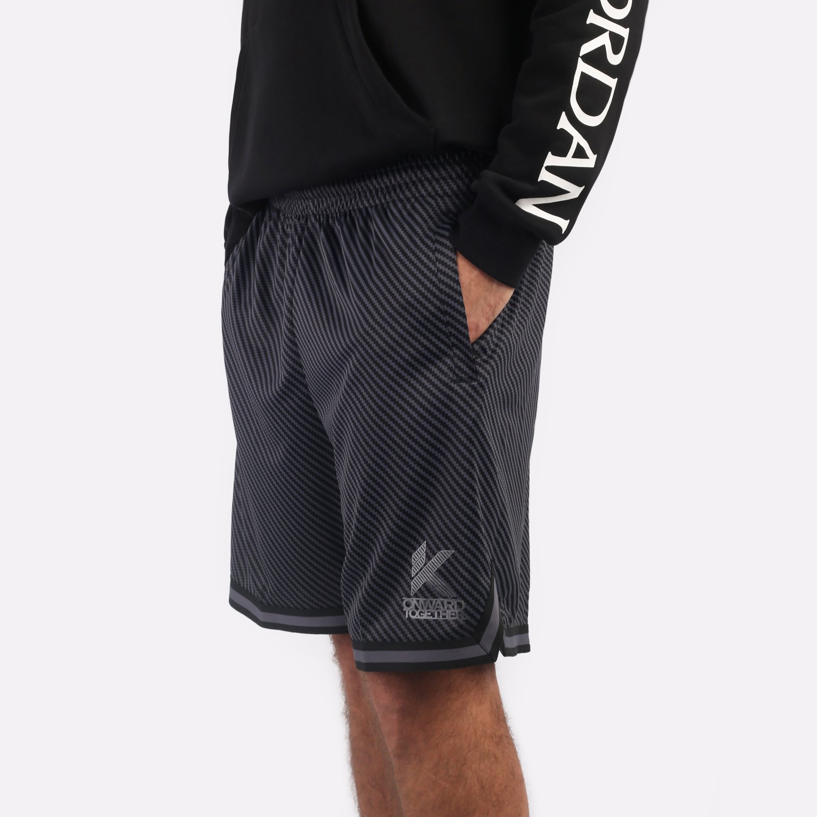 мужские черные шорты ANTA Knit Game Shorts 852331310-2 - цена, описание, фото 2