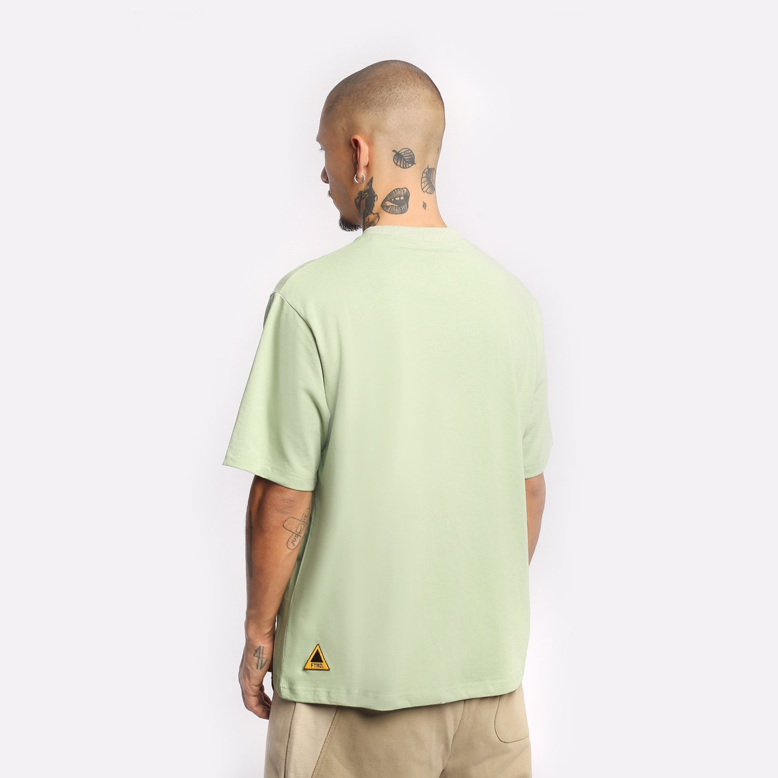 Мужская мужская футболка Futuremade Studio Futuremade Studio Felt Logo Tee (FW23-TEE-002-GR)  - цена, описание, фото 2