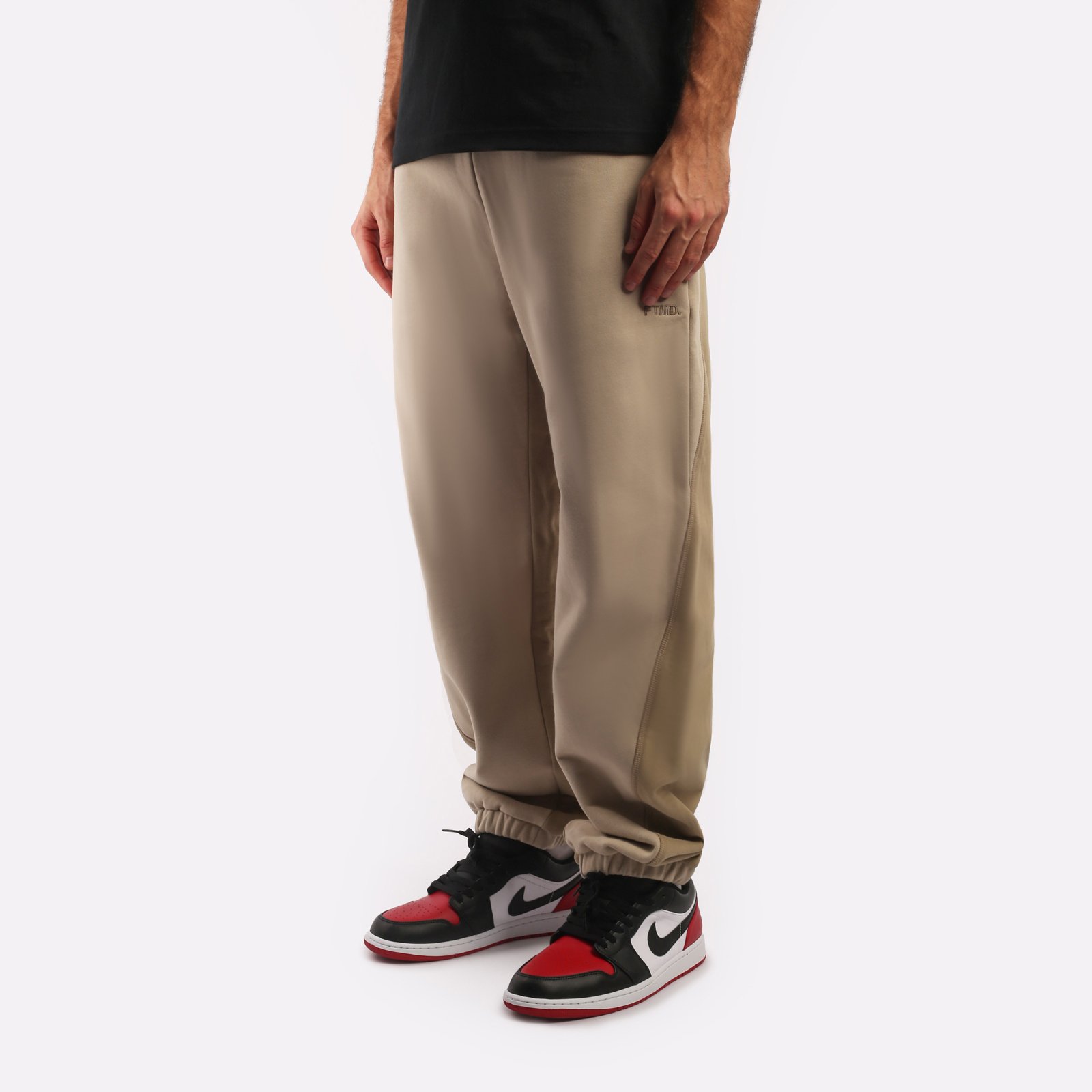 Мужские мужские брюки Futuremade Studio Futuremade Studio Big Boy No. 8 Pants (FW23-PNT-020-BG)  - цена, описание, фото 3