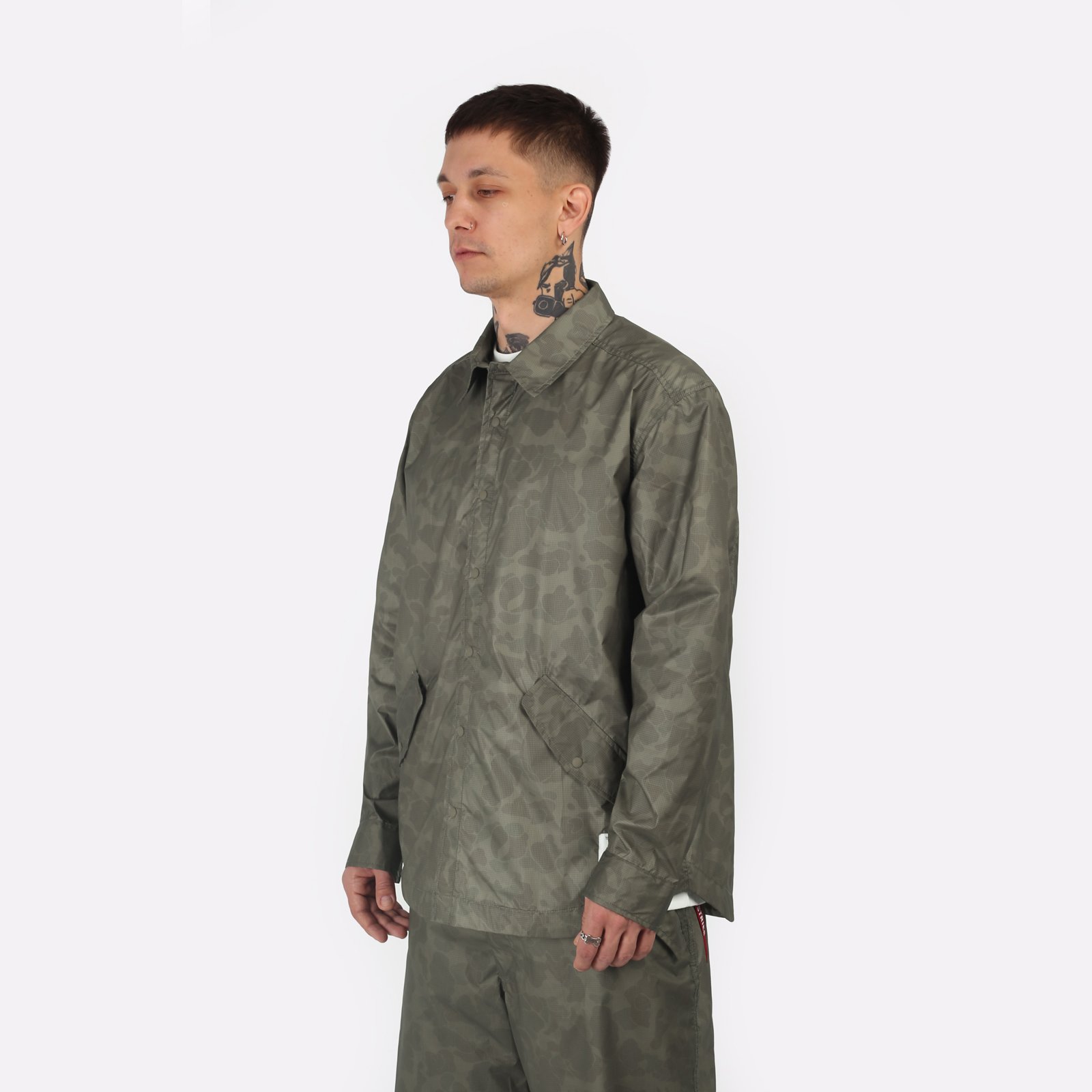 Мужская куртка Alpha Industries Packaway Shirt Jacket (MJP54002C1-OG-10-green)  - цена, описание, фото 3