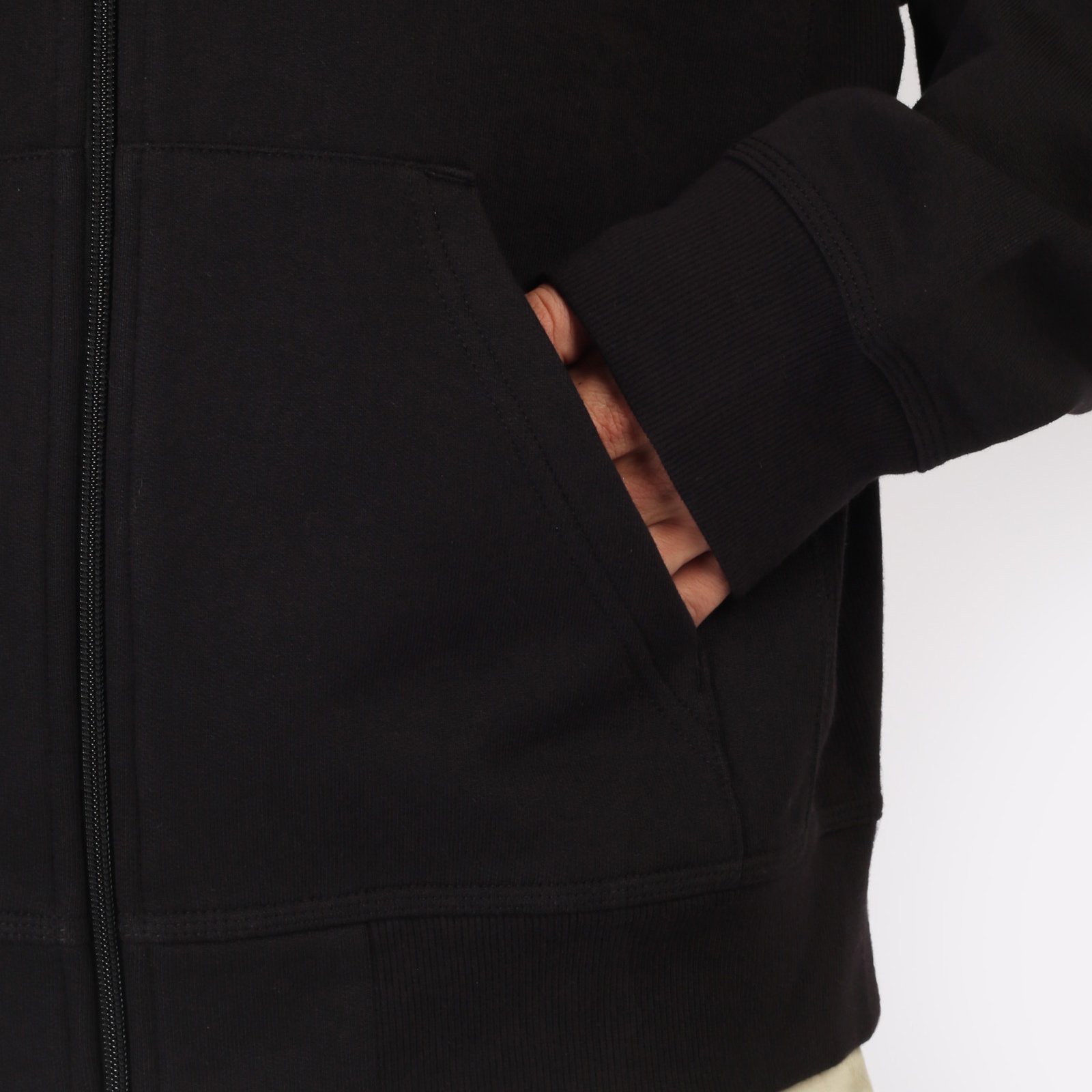 мужская толстовка Carhartt WIP Hooded American Script Jacket  (I033063-black)  - цена, описание, фото 6